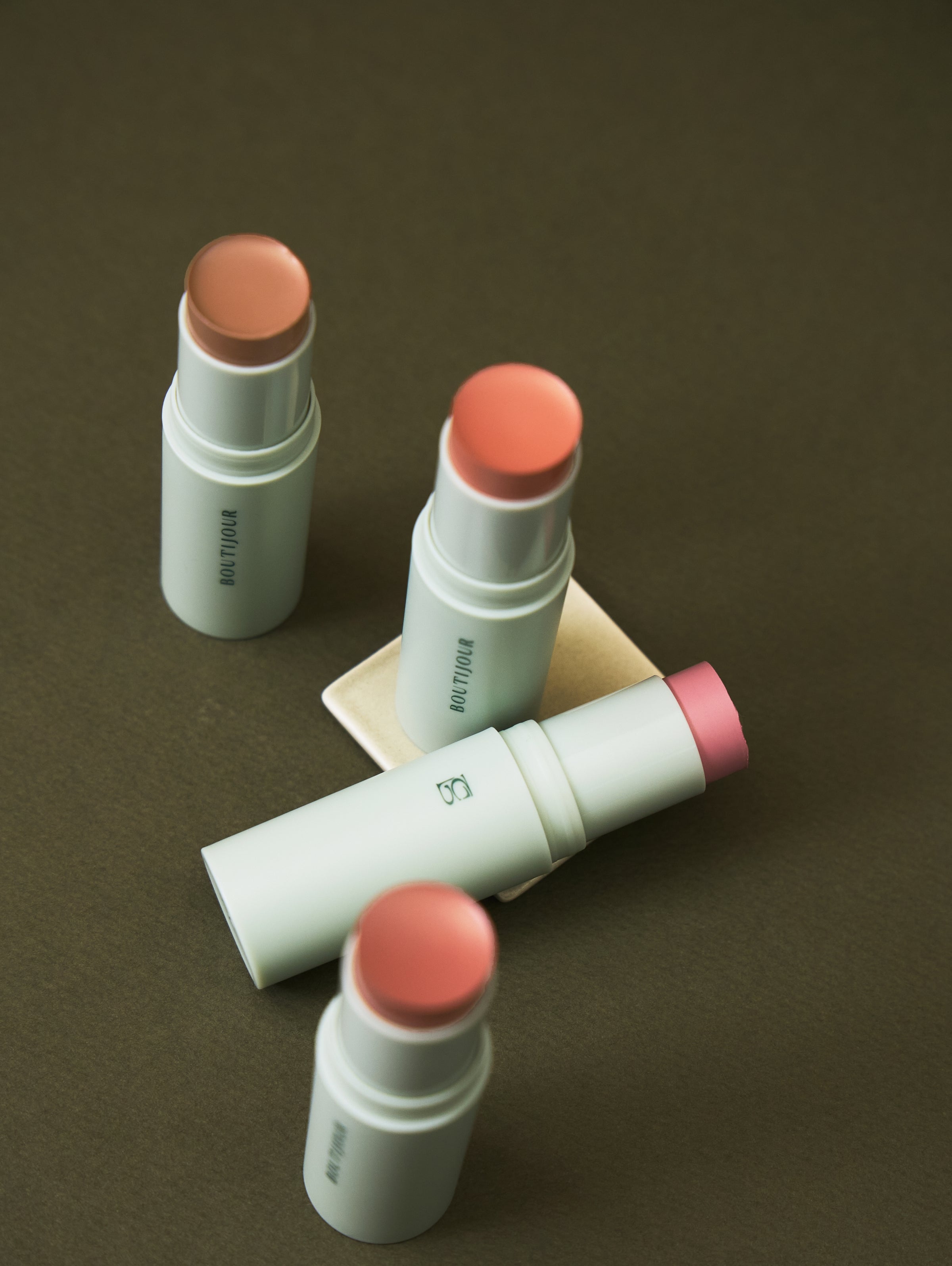 Glowing Tinted SPF & Blush Balm Gift
